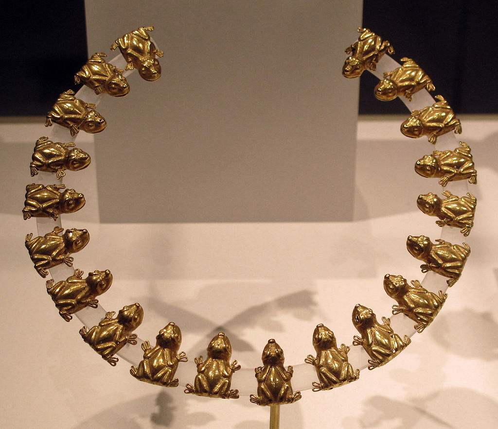 Messico,_mixtechi-aztechi,__da_una_collana,_1400-1515_.JPG