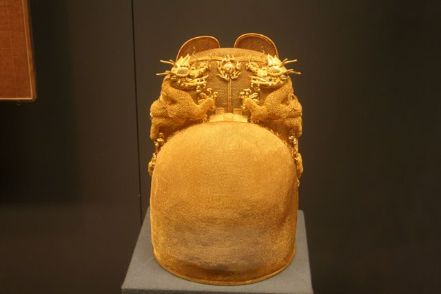 Ming_gold_crown.jpg