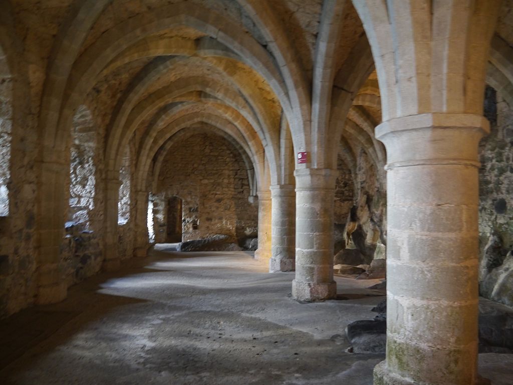 Montreux_Schloss_Chillon_Innen_Gefängnis_1.JPG