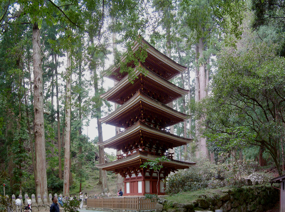 Murouji_temple,室生寺_五重塔_-_panoramio.jpg
