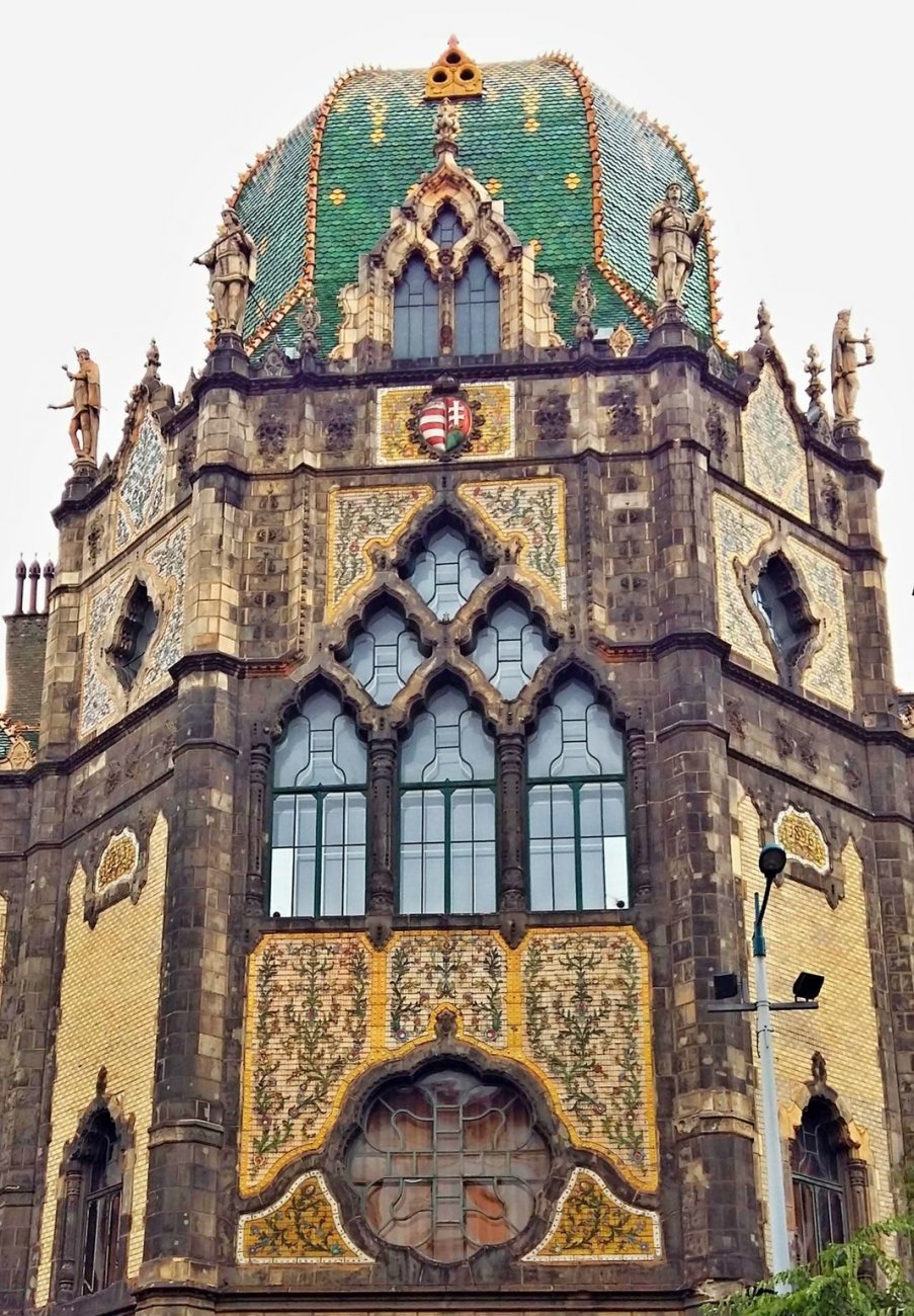 museum_of_applied_arts-2.jpg