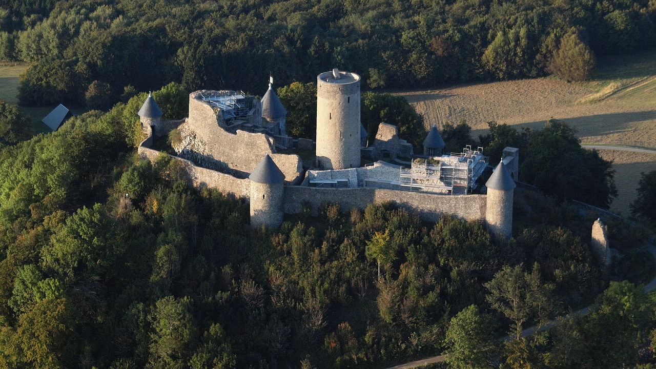Nürburg_004x.jpg