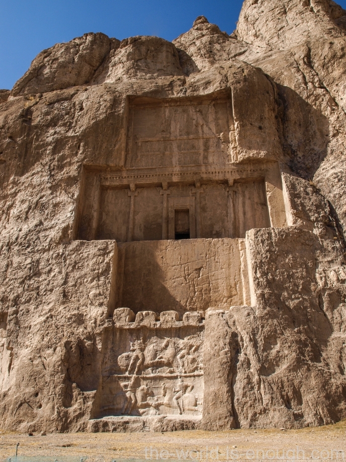 Naqsh-e_Rustam_(12) гробница дария.jpg