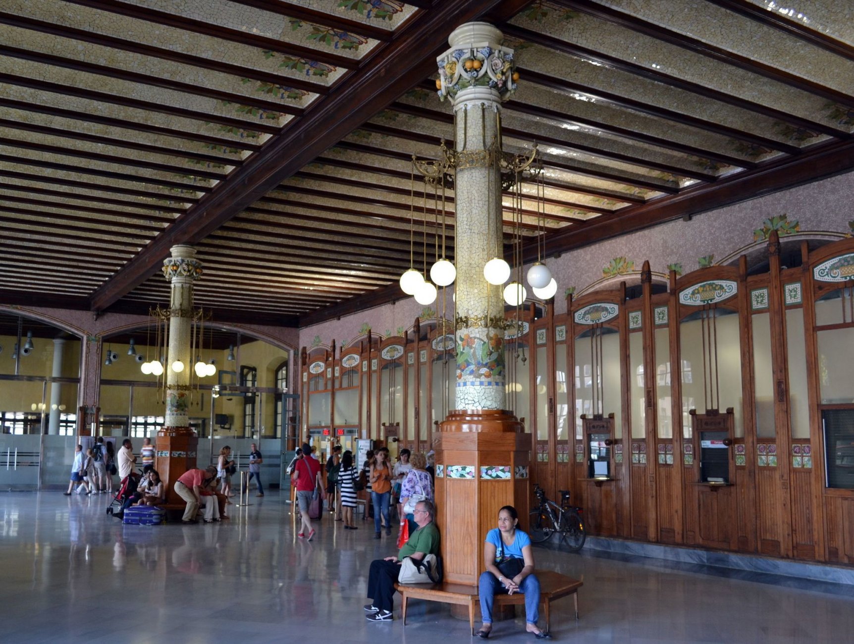 North_Station,Valencia_10.jpg