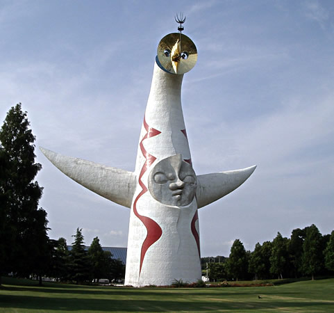 okamoto_taro2.jpg