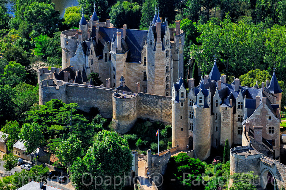 opg_20120723_France_MontreuilBellay_Chateau_0001.jpg