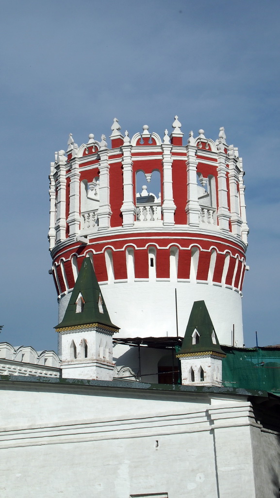 P0016982-2 Надпрудная башня и стрелецкая караульня.JPG