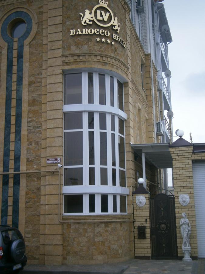 P2123009t.jpg