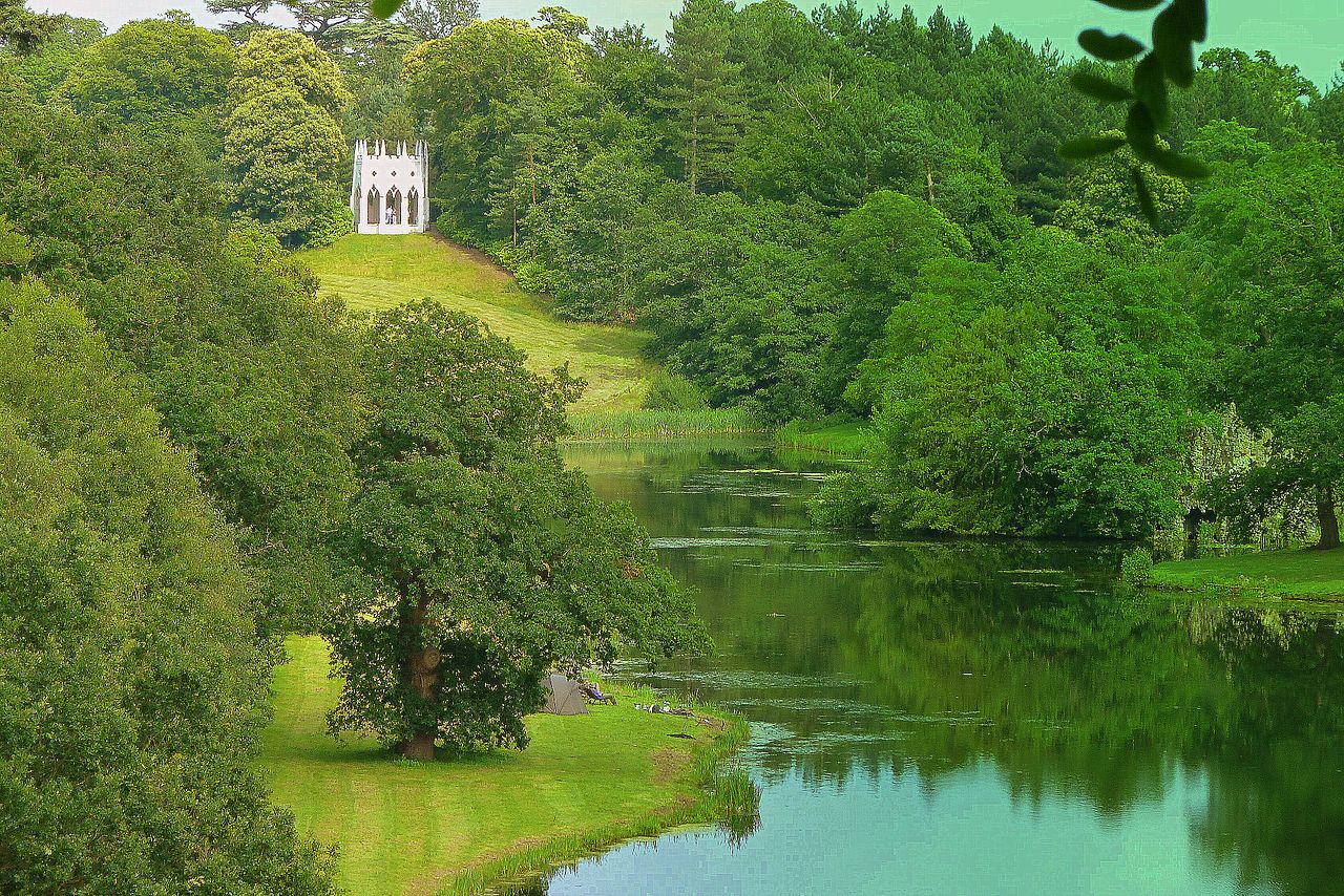 Painshill_Park.jpg