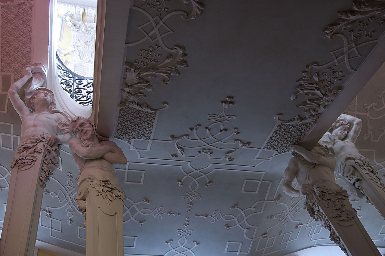 Palais_Preysing_-_München_-_Treppenhaus_Detail_1.jpg
