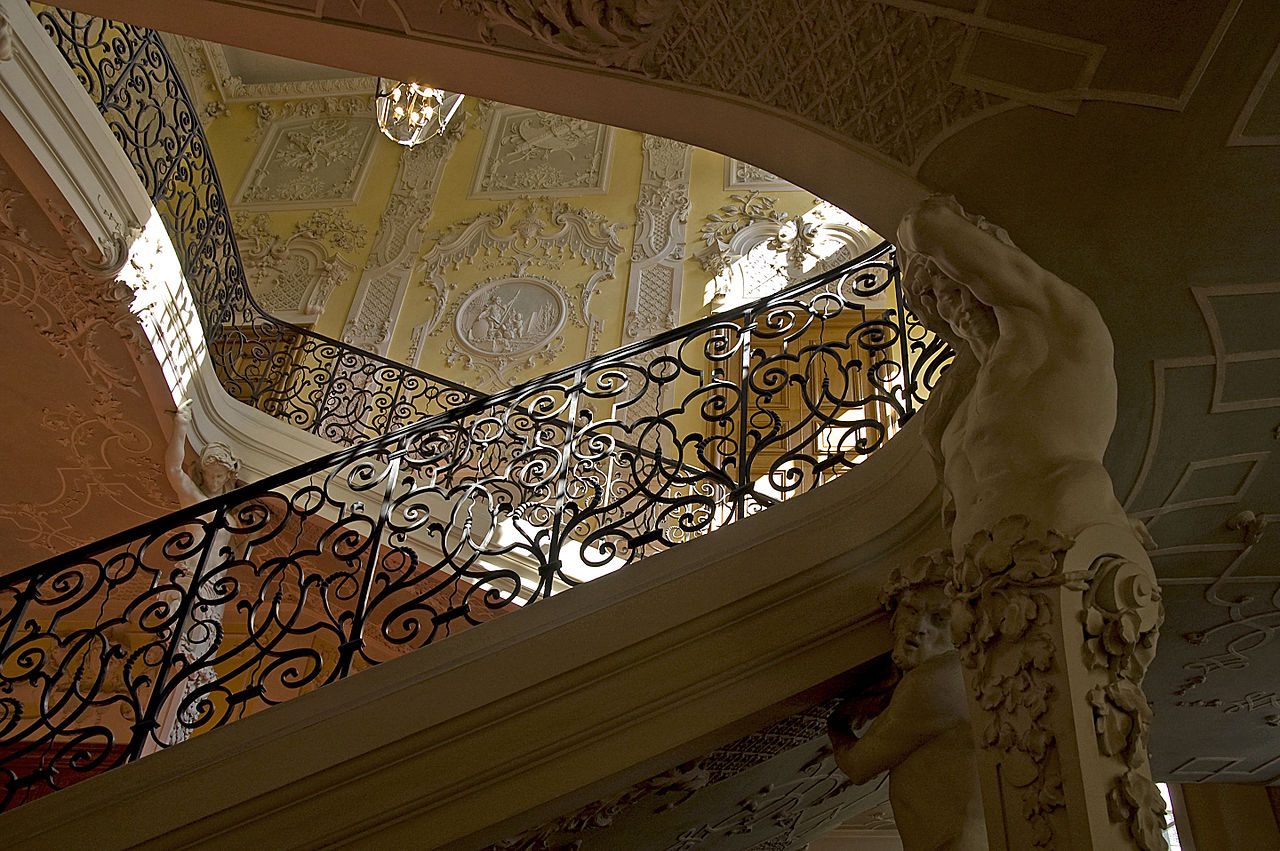 Palais_Preysing_-_München_-_Treppenhaus_Detail_3.jpg