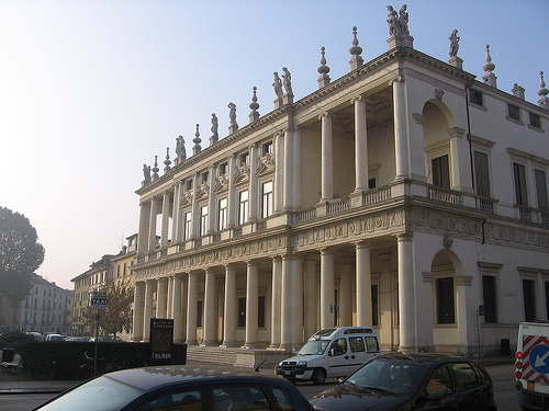 palladio_palazzo chiericati.jpg