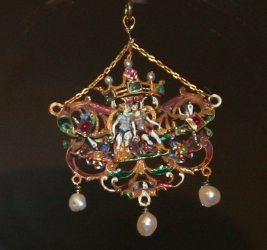 Pendant_with_Mars_and_Venus_(Germany,_16-17_c.).jpg