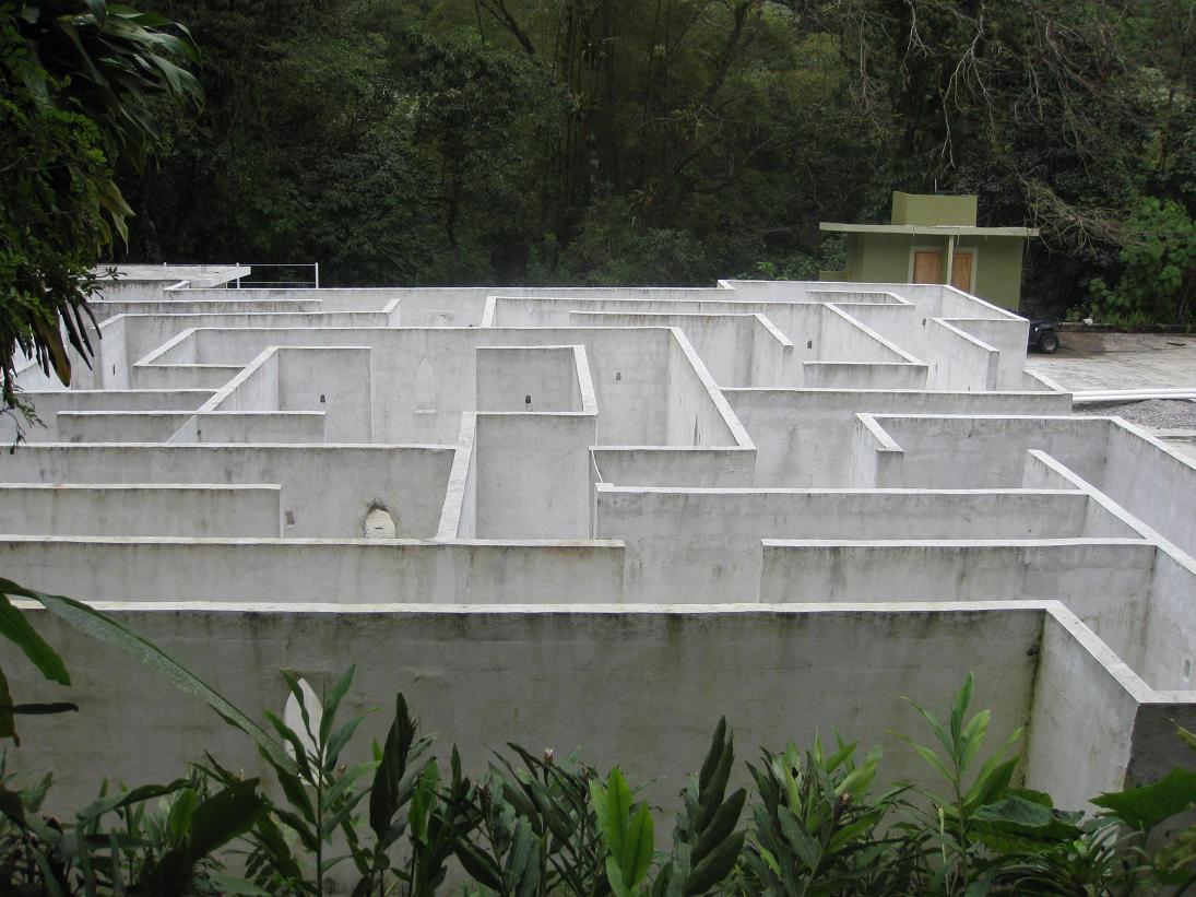 pozas-maze.jpg