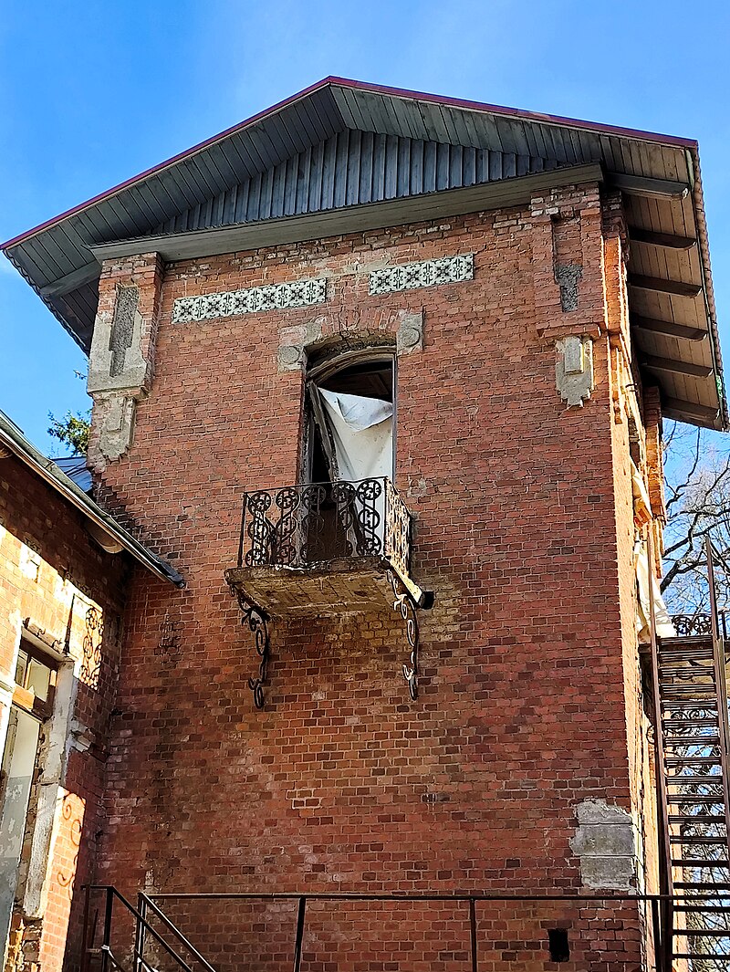Preobrazhenka_estate_04.jpg