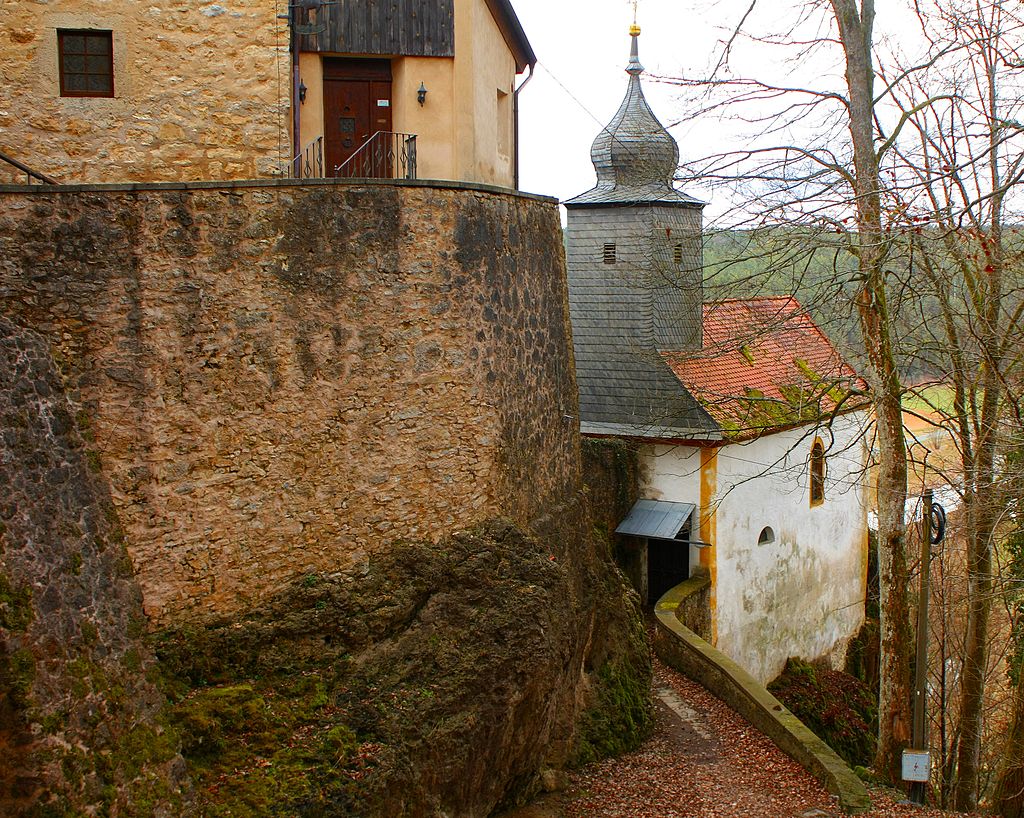 Rabeneck-Burgkapelle.JPG