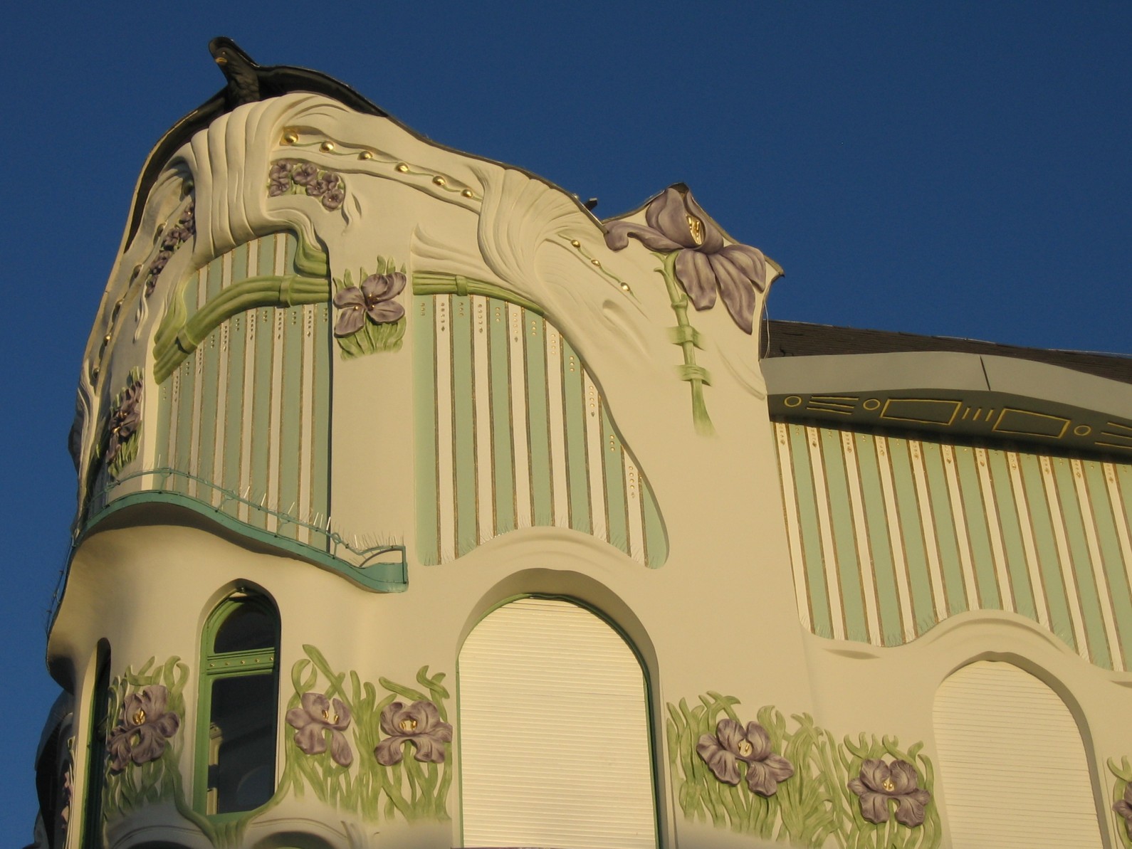 Reök_Palace,_Szeged,_Hungary.jpg
