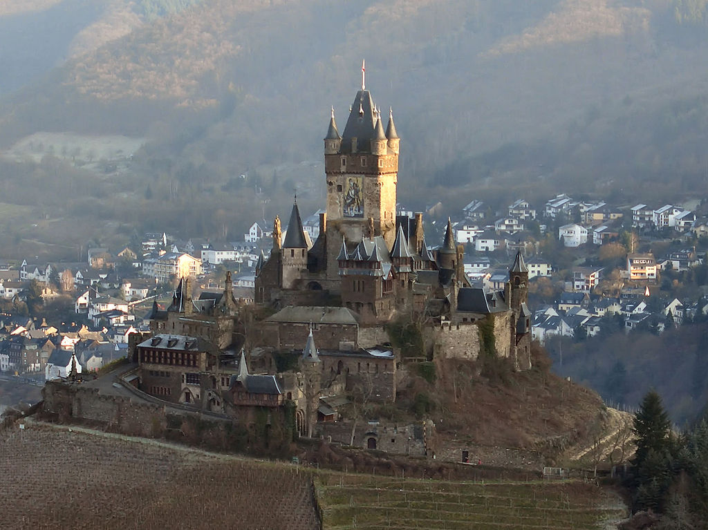 Reichsburg_Cochem.jpg