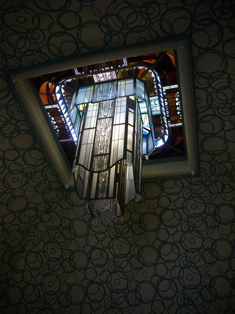 Reims_-_bibliothèque_Carnegie_(3).JPG