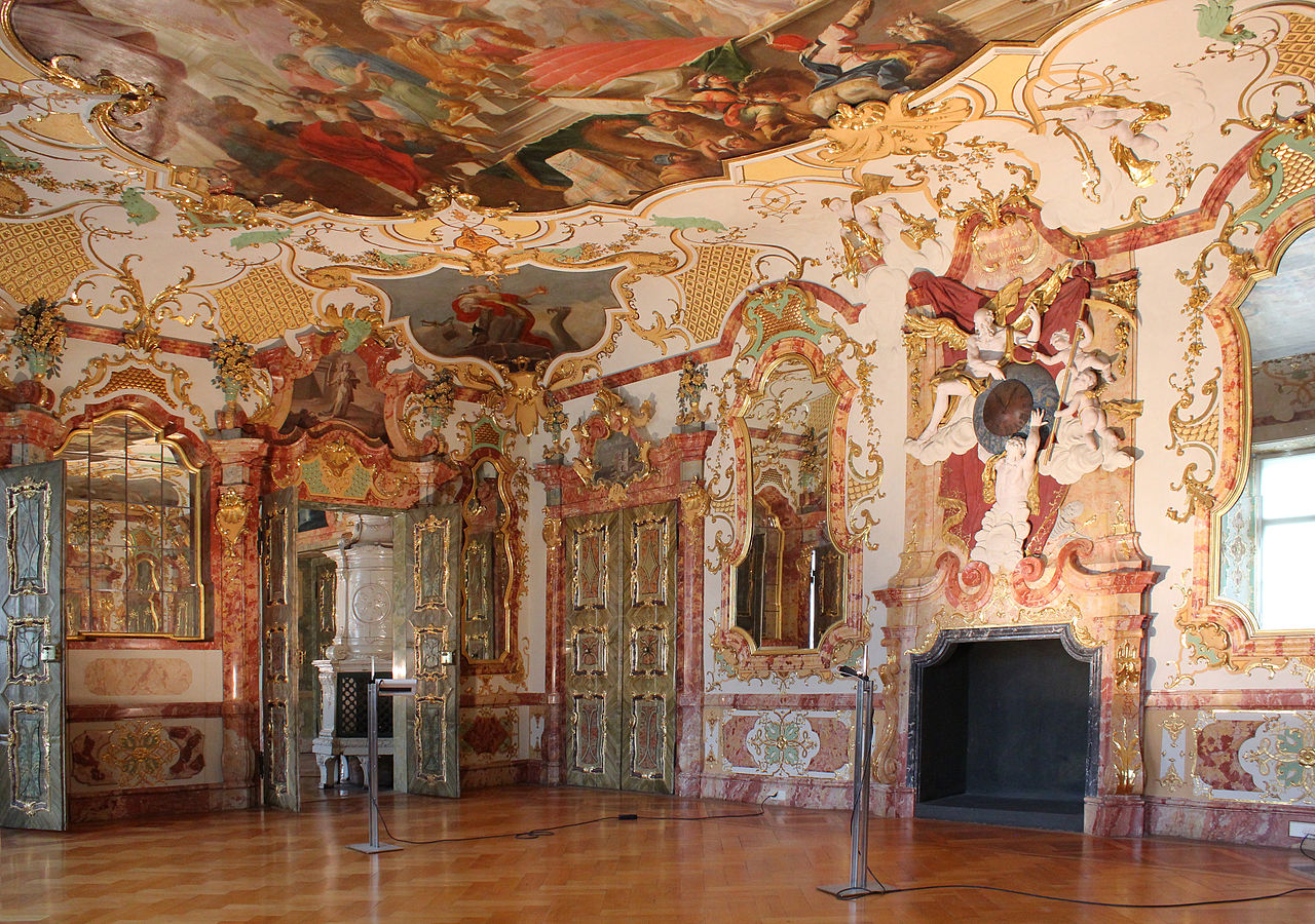 Residenz_Kempten_Audienzzimmer_(1)_retouched.jpg