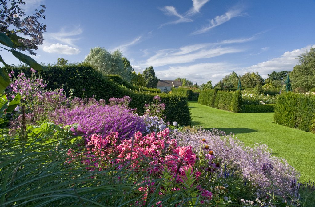 RHS-Garden-Hyde-Hall_1024x1024.jpg