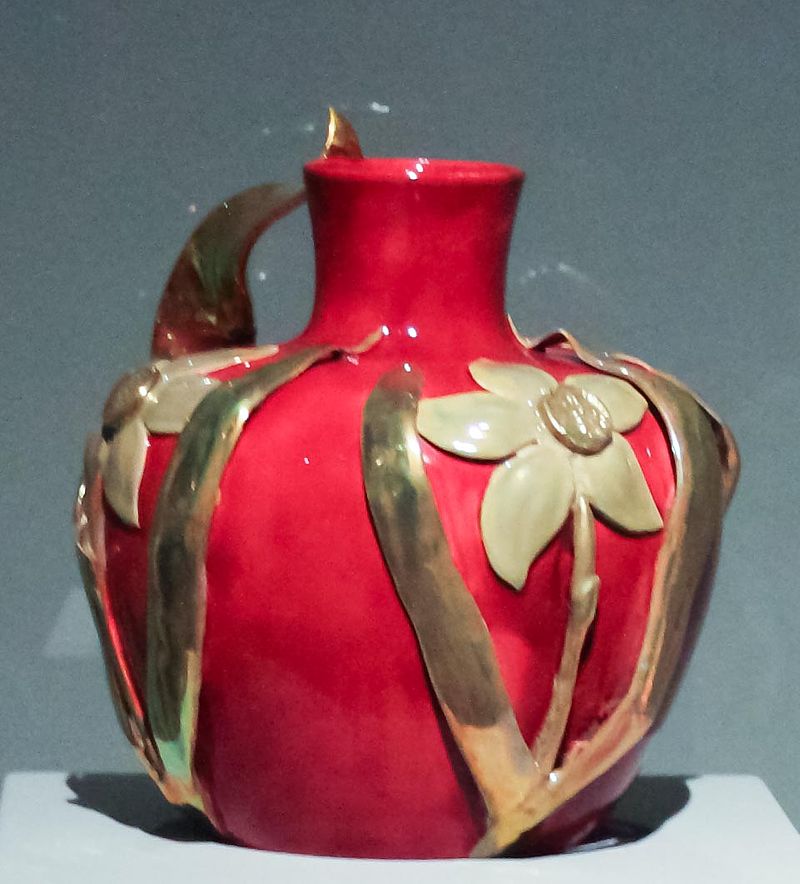 Rippl-Rónai_-_Vase_with_narcissus.jpg