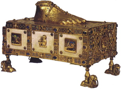 s_25_reliquary_st_andrew.jpg