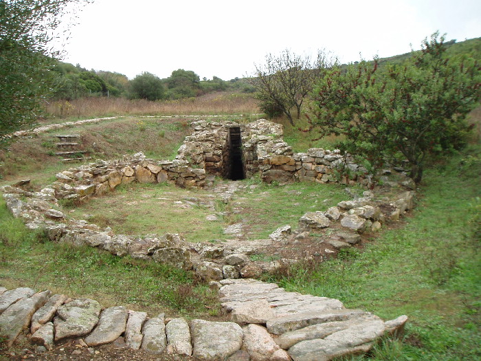 Sa_Testa_Pozzo_Sacro_1.jpg