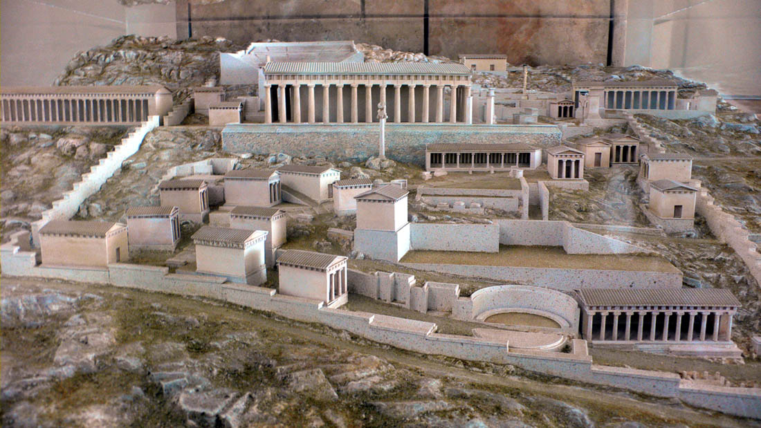 Santuario_Delfos.jpg