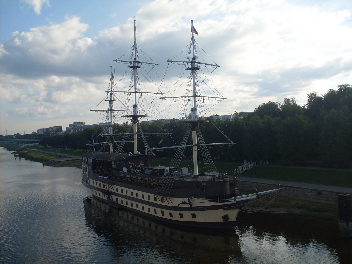 SDC15543.jpg