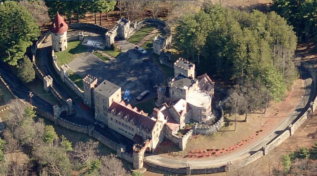 Searles Castle in Windham windhamaerial.jpg