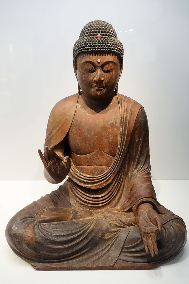 Seated_Amida_Nyorai_(Amitabha),_Kamakura_period,_12th-13th_05345.JPG
