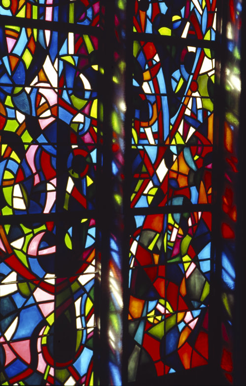 Sergio_de_Castro,_vitrail_de_l\'arbre_de_Jessé.jpg