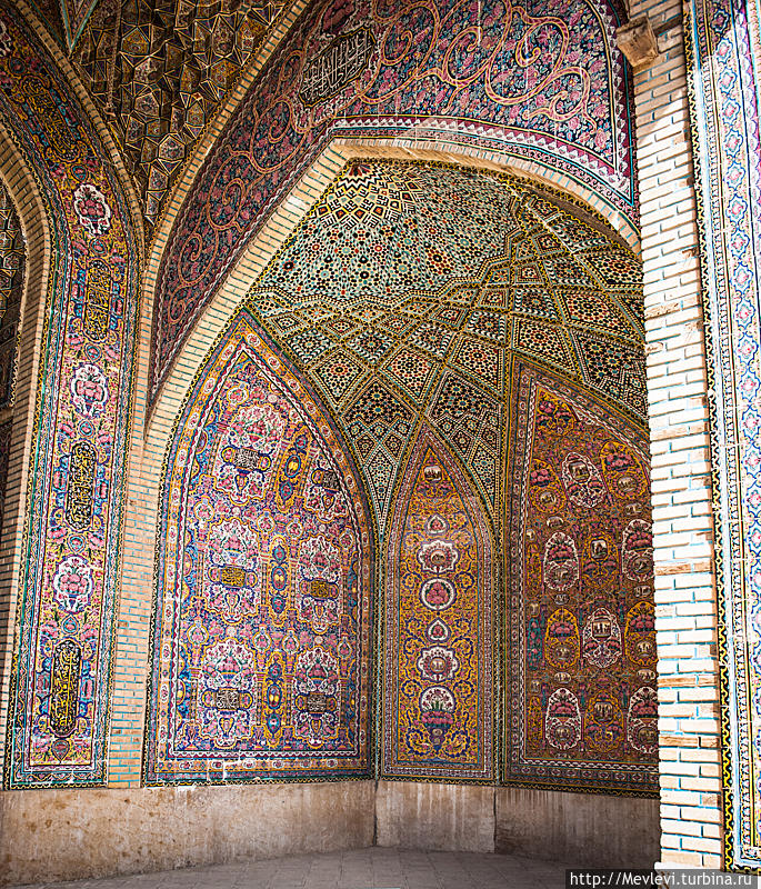 Shiraz-Metchet-Vakil.jpg