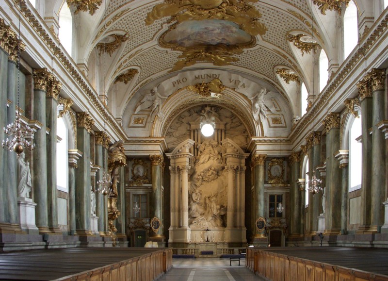 Slottskyrkan_800p_2011a.jpg