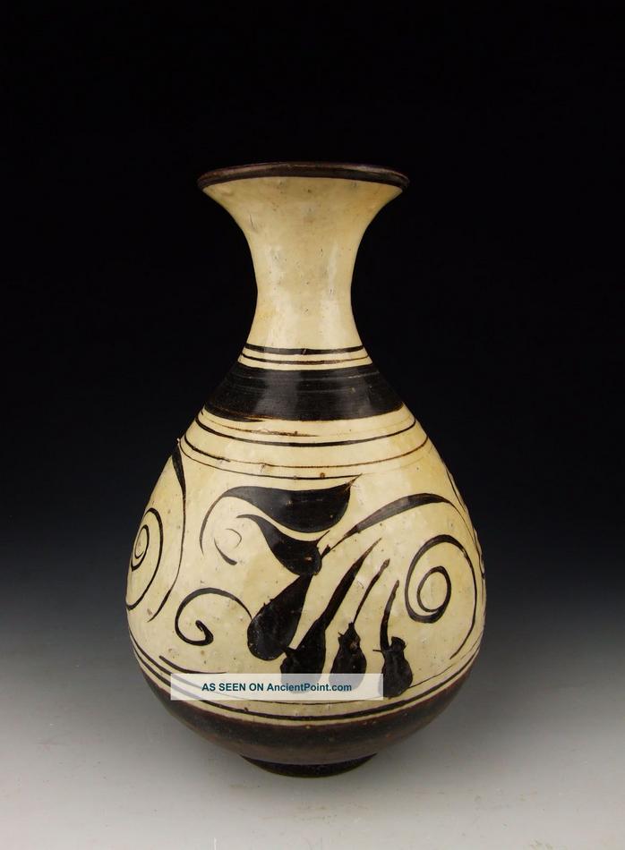 song_dynasty_cizhou_ware_porcelain_yuhuchun_vase_with_flower_pattern_1_lgw.jpg