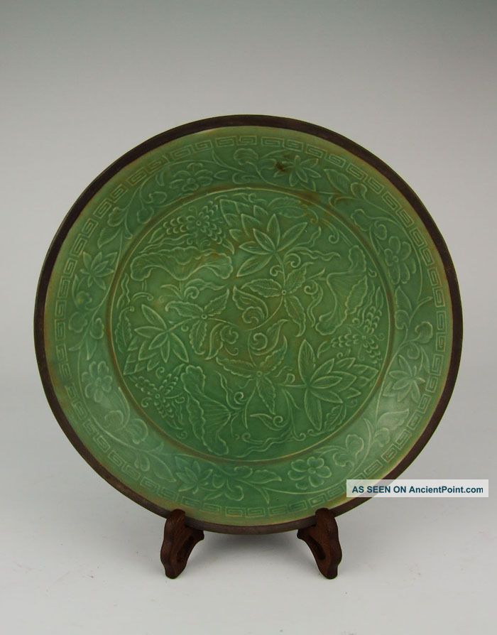 song_dynasty_ding_ware_green_glaze_porcelain_plate_1_lgw.jpg