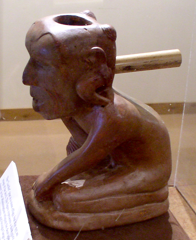 Spiro_Lucifer_Pipe_HRoe_03.jpg