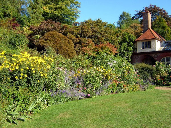 standen_garden_original.jpg