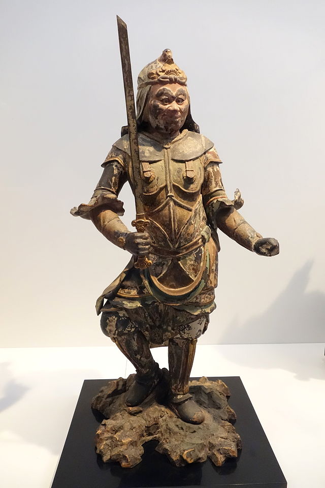 Standing_Junishinsho.JPG