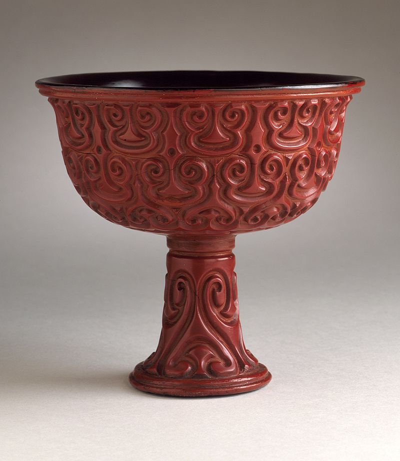 Stemmed_Cup_(Gaozu_Bei)_with_Sword-Pommel_Pattern_LACMA_M.79.89.1.jpg