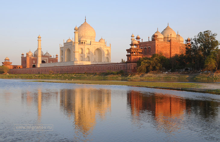 sunset_taj_mahal.jpg