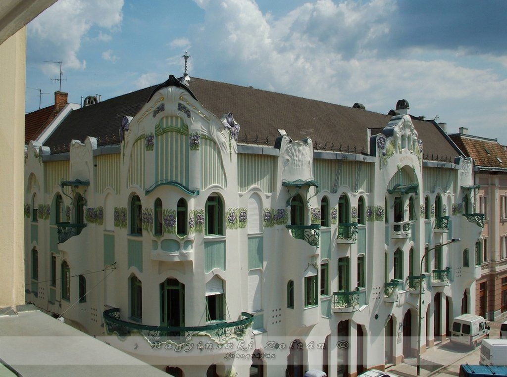 Szeged, Reök Palacec0c84cf2b3b48d0058650c734a00bff9.jpg