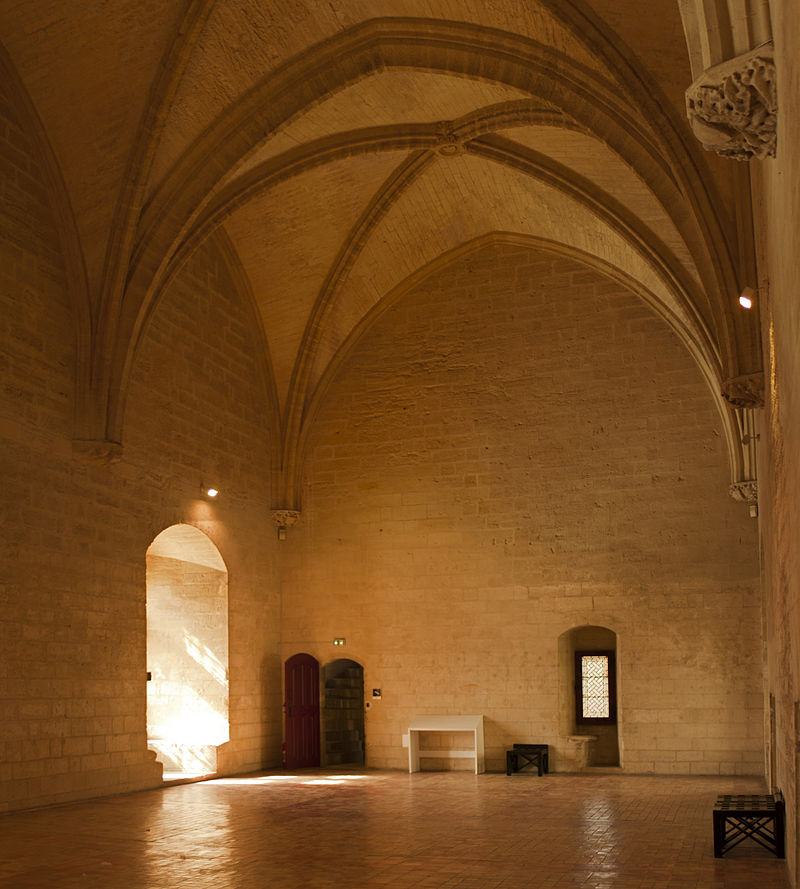 Tarascon-Château_du_Roi_René-Salle_de_l'horloge-20130617.jpg