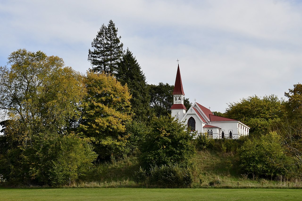 Te_Aute_College_Chapel,_Hawkes_Bay.jpg