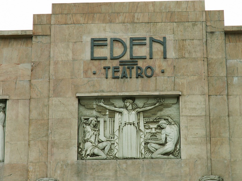 Teatro_Eden_-_baixo_relevo_topo.jpg