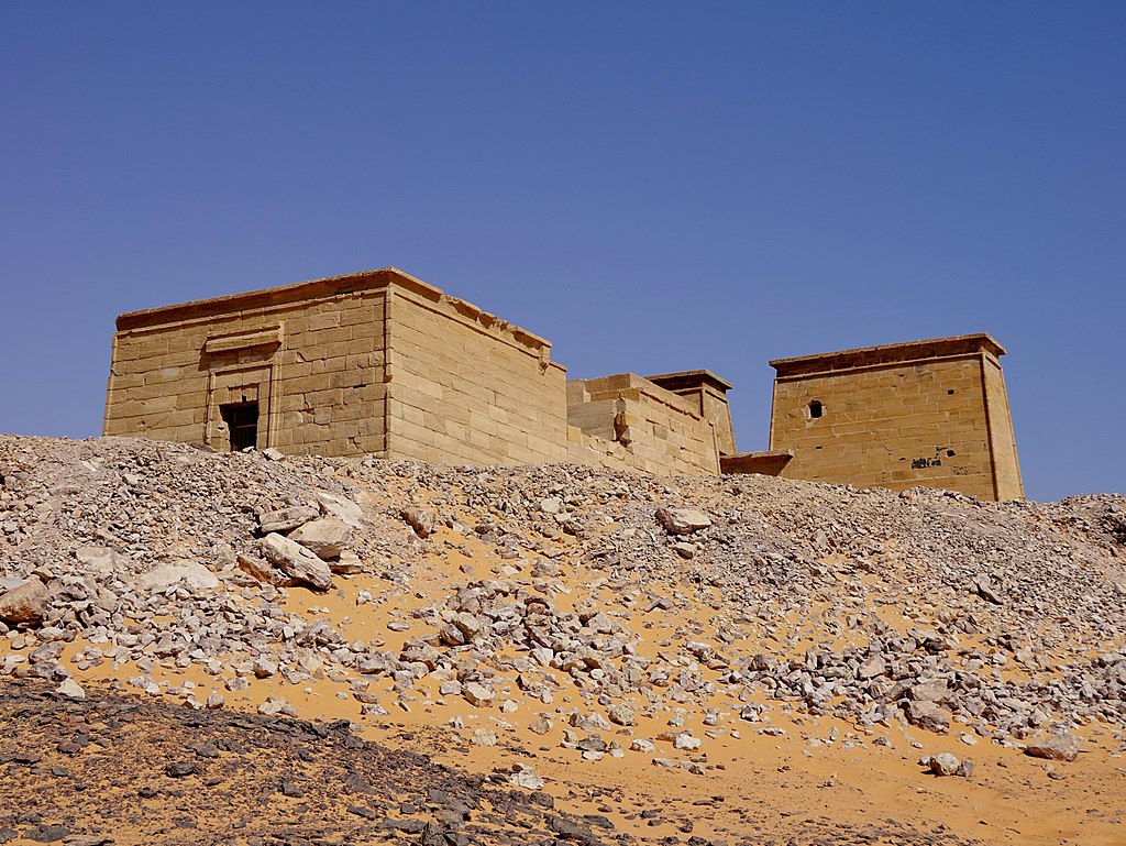 Tempel_Dakka_06.jpg