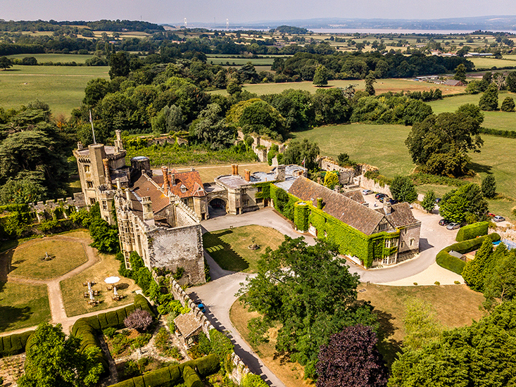Thornbury-Castle-featuredп.jpg