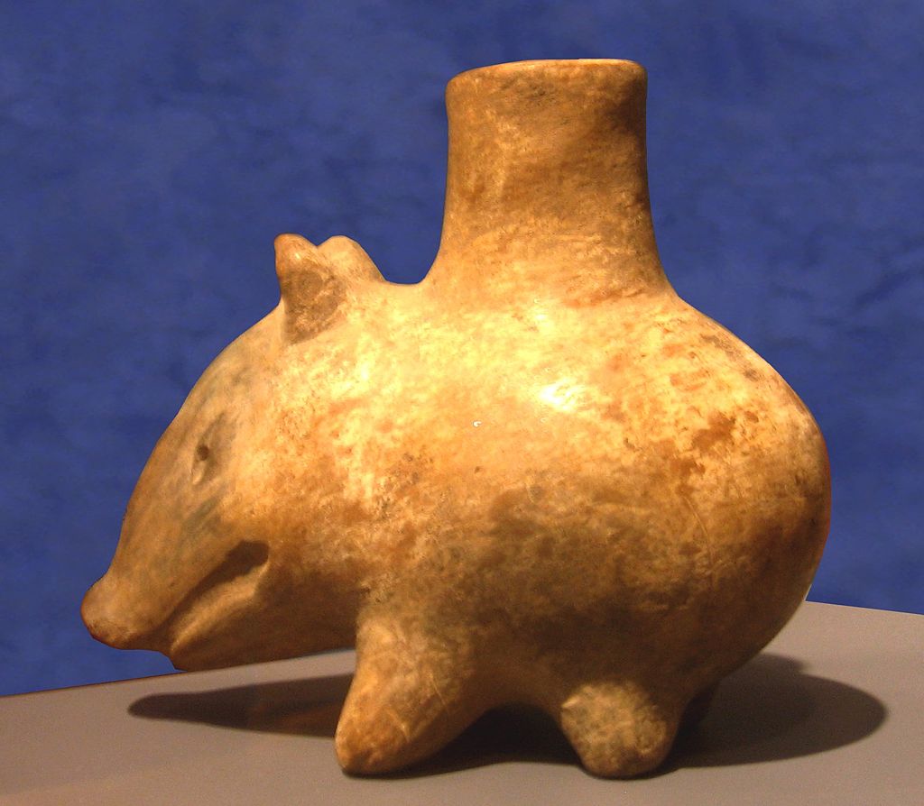Tlatilco_culture_peccary_vessel_(Snite).jpg