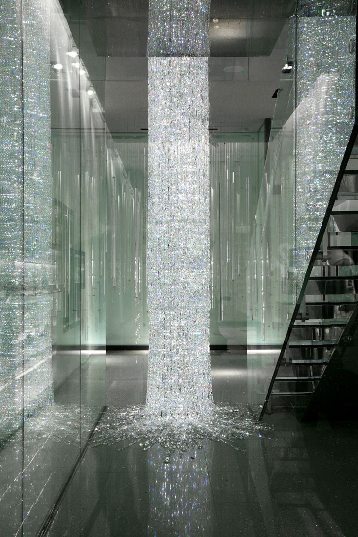 Tokujin Yoshioka67796af200faa7881a79da0287541a16.jpg
